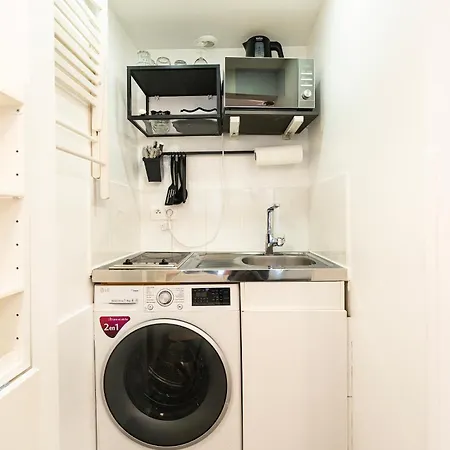 - Moderne - Netflix & Wifi * Paris