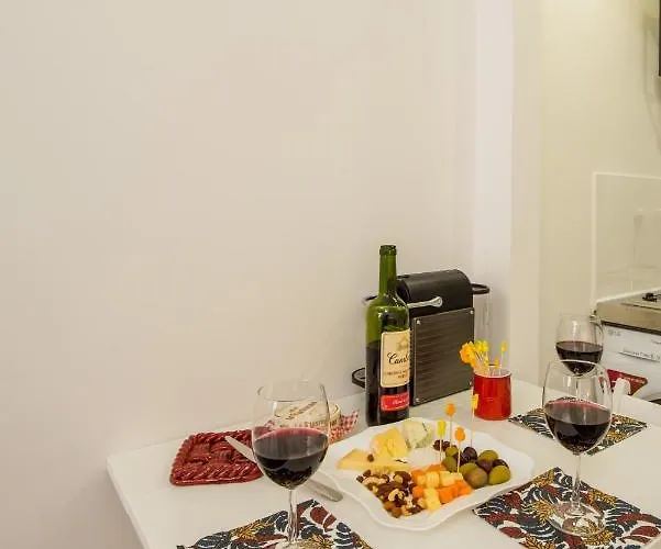 - Moderne - Netflix & Wifi * Paris