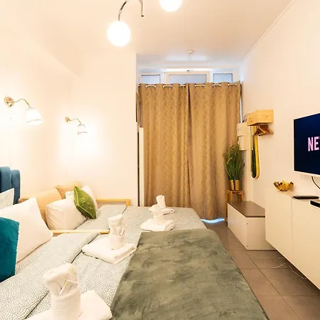 - Moderne - Netflix & Wifi * Párizs